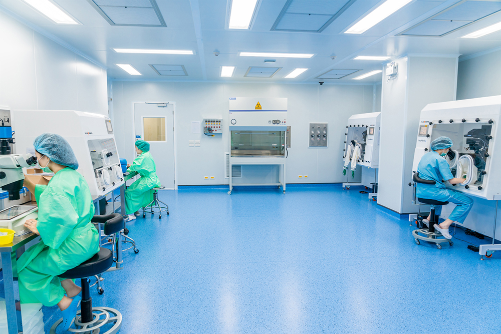 供卵宝宝眼角红血丝的成因与应对策略